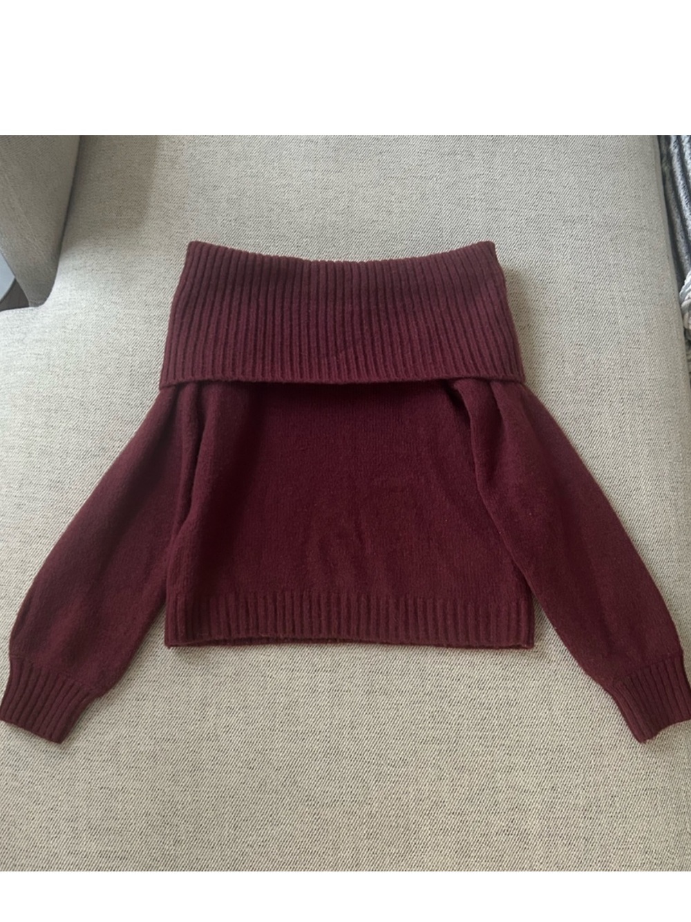 Abercrombie and fitch sweater